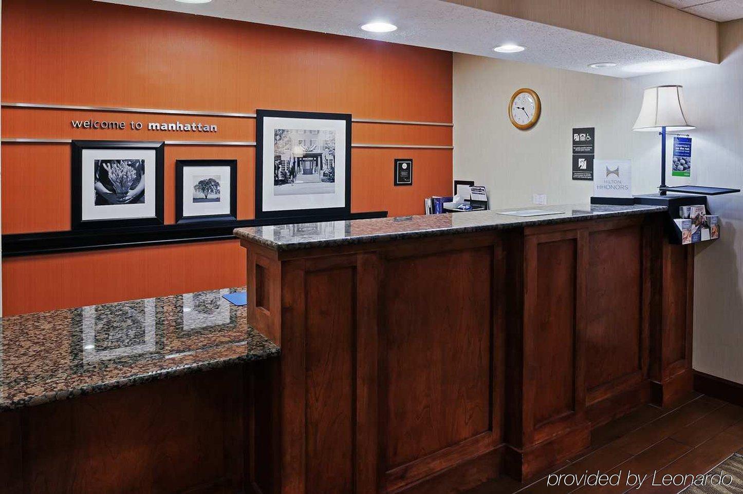 Hampton Inn Манхэттен Интерьер фото