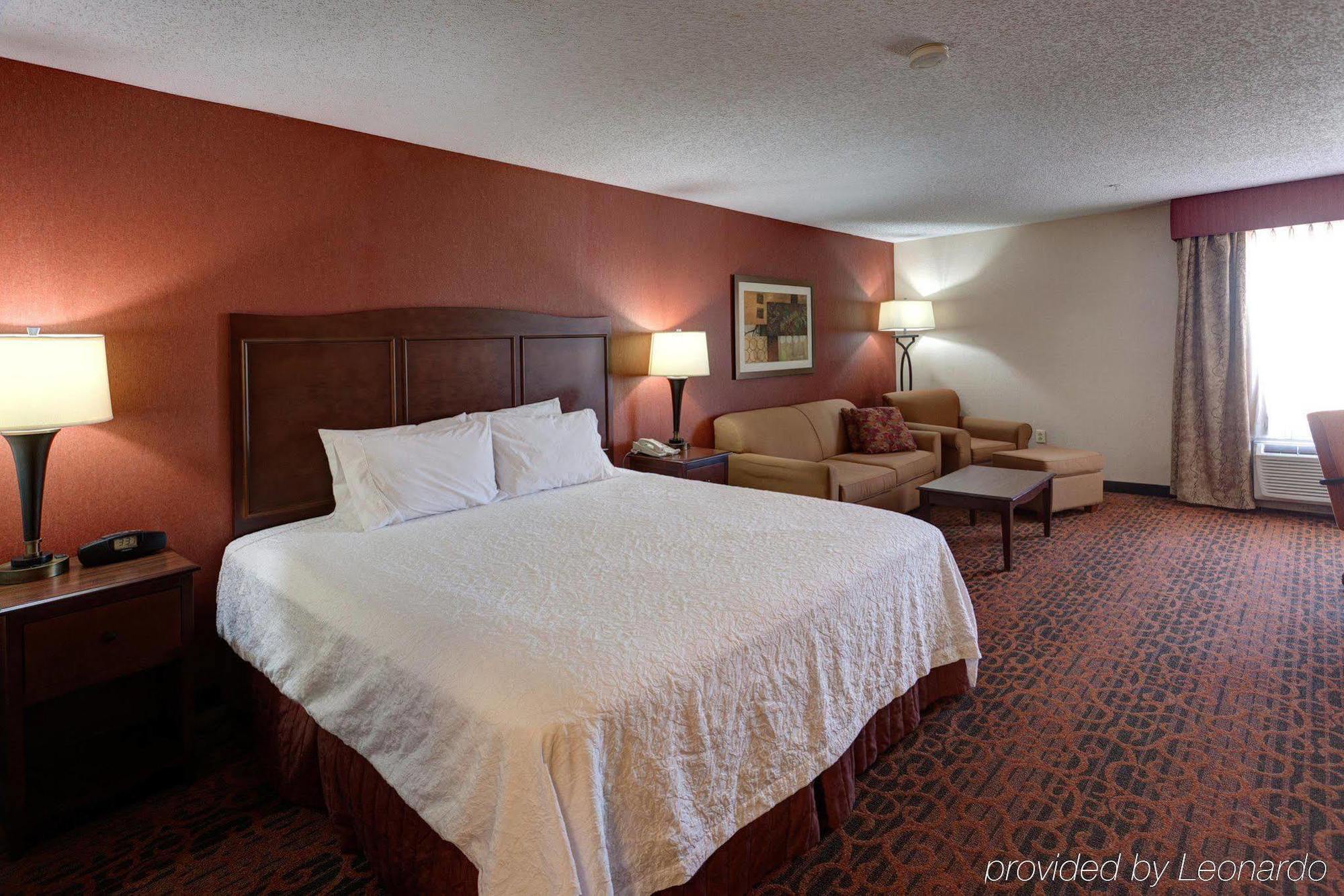 Hampton Inn Манхэттен Экстерьер фото