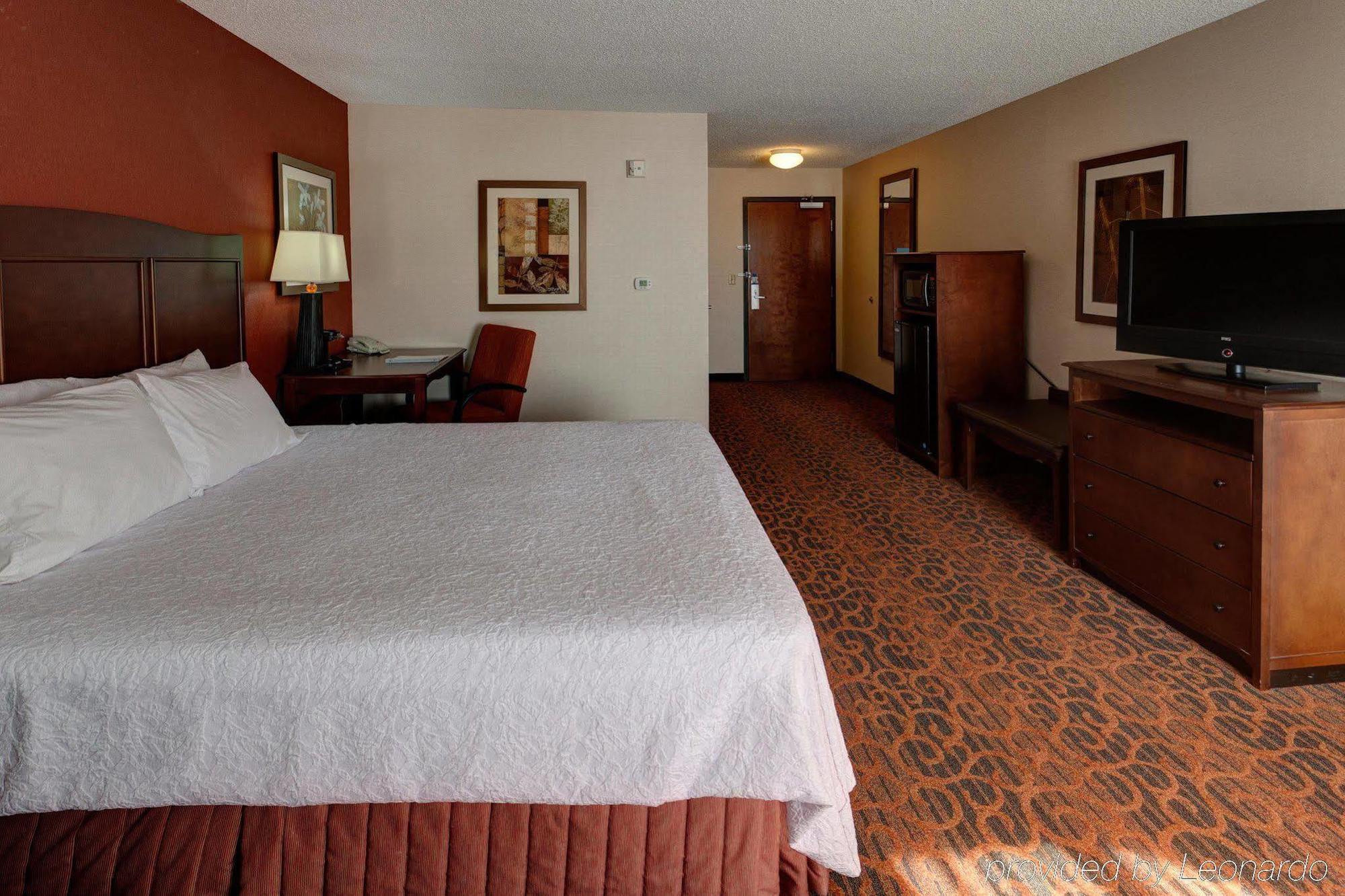 Hampton Inn Манхэттен Экстерьер фото