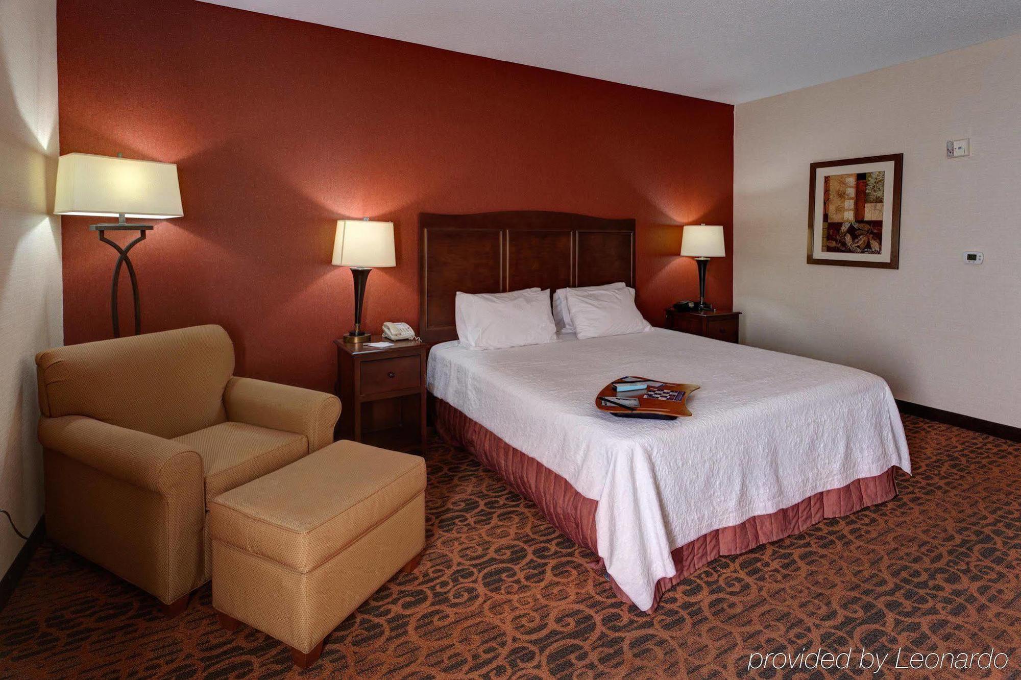 Hampton Inn Манхэттен Экстерьер фото