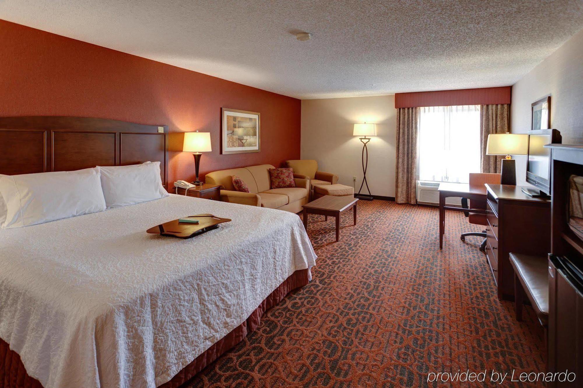 Hampton Inn Манхэттен Экстерьер фото