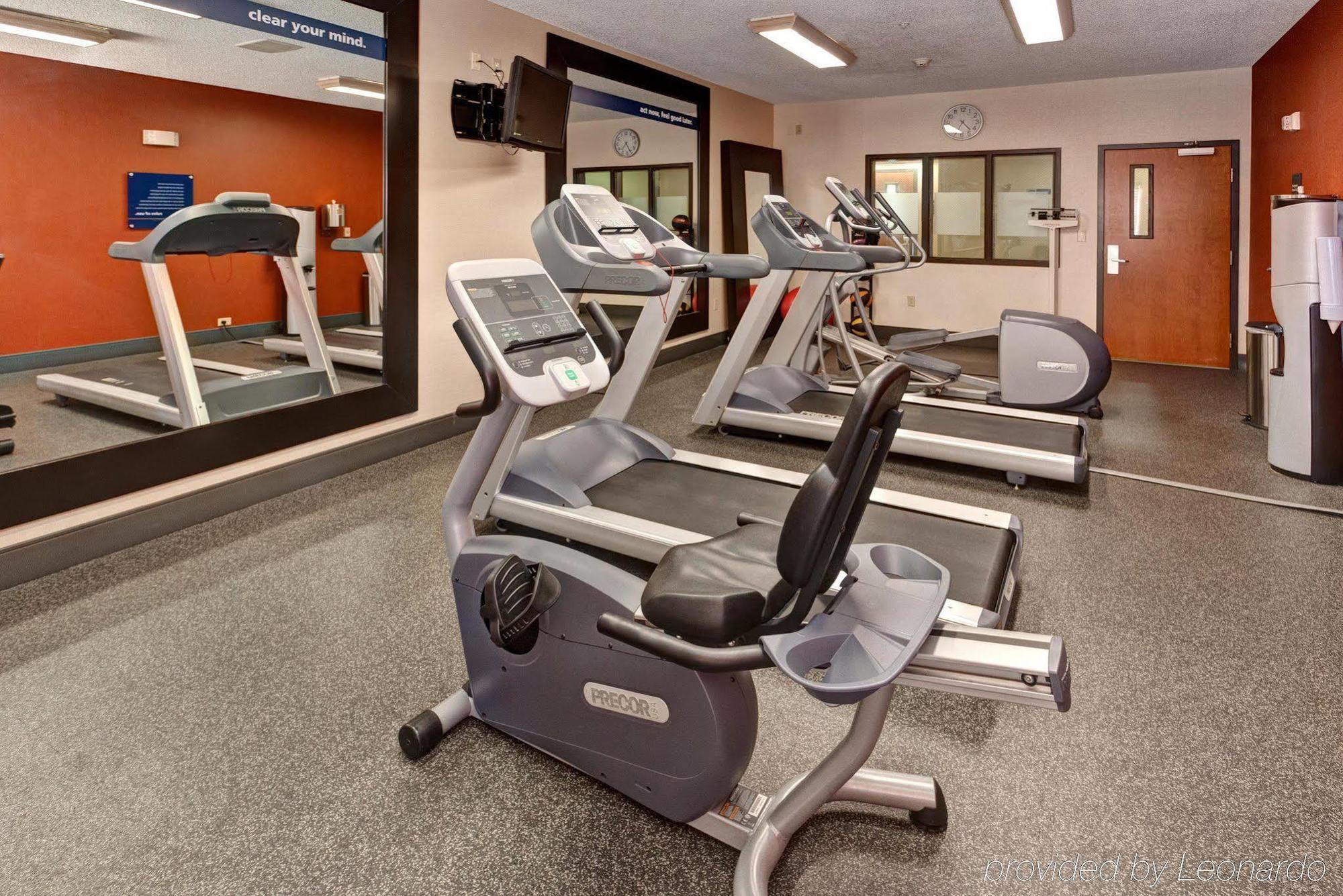 Hampton Inn Манхэттен Экстерьер фото