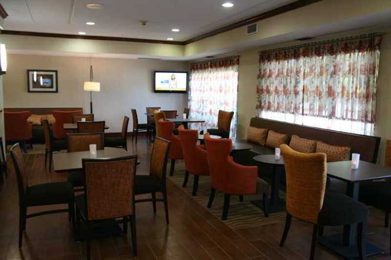 Hampton Inn Манхэттен Экстерьер фото